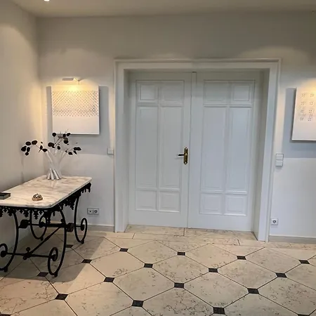 Homestay Herrenhaus - Starnberger - Ammerland *