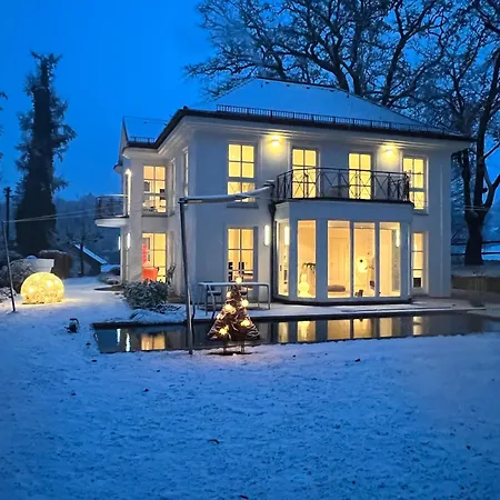 Herrenhaus - Starnberger - Ammerland Homestay
