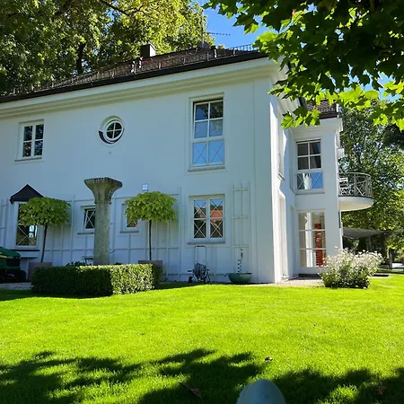 Herrenhaus - Starnberger - Ammerland *